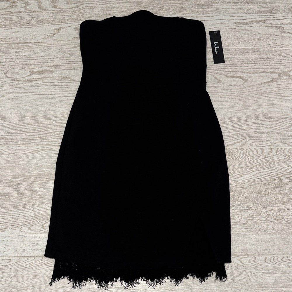 Lulus Strapless Dress 🖤